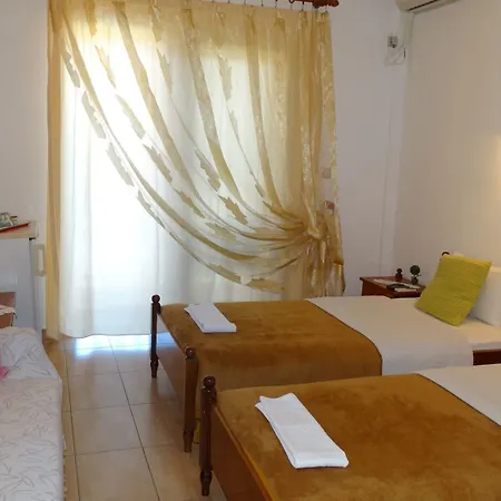 Otel Pansion Athos 2*